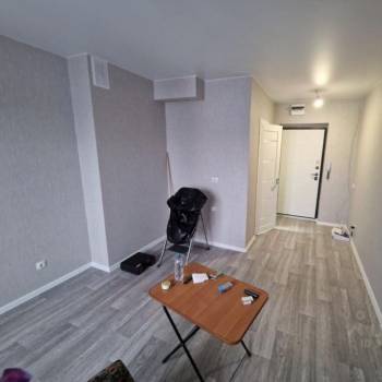 Продается 1-комнатная квартира, 18,4 м²