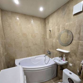 Продается 1-комнатная квартира, 34 м²