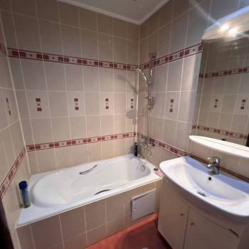 Сдается Многокомнатная квартира, 75 м²