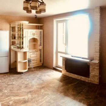 Сдается 1-комнатная квартира, 46 м²