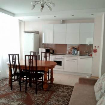 Сдается 2-х комнатная квартира, 62 м²