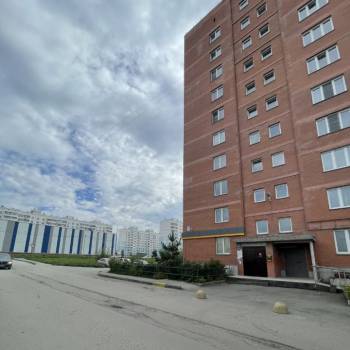 Сдается 1-комнатная квартира, 40 м²