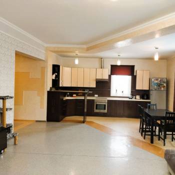Продается Дом, 340 м²