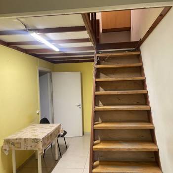 Сдается Нежилое помещение, 180 м²