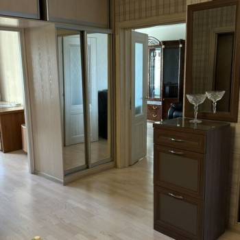 Сдается Многокомнатная квартира, 70,1 м²