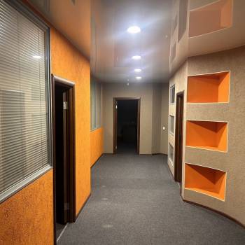 Сдается Нежилое помещение, 162,5 м²