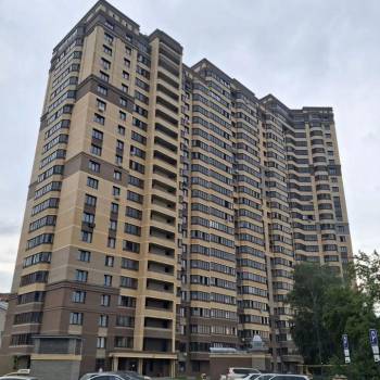 Сдается 1-комнатная квартира, 40 м²