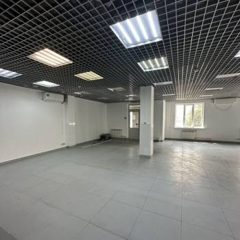Сдается Нежилое помещение, 140 м²