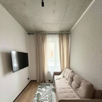 Сдается 1-комнатная квартира, 35 м²