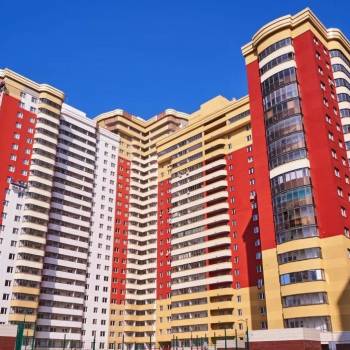 Продается 1-комнатная квартира, 42 м²