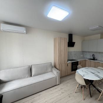 Сдается Многокомнатная квартира, 77 м²