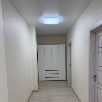 Сдается Многокомнатная квартира, 77 м²