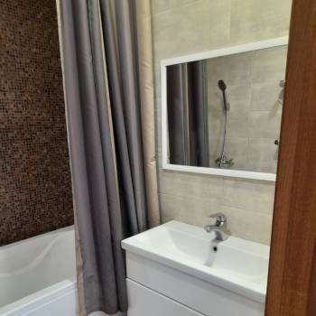 Сдается Многокомнатная квартира, 57 м²