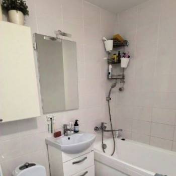 Продается 1-комнатная квартира, 35,8 м²