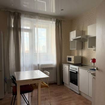Сдается 2-х комнатная квартира, 57 м²