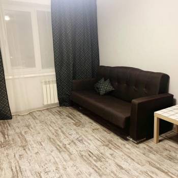 Сдается 1-комнатная квартира, 35 м²
