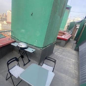Продается 1-комнатная квартира, 76 м²
