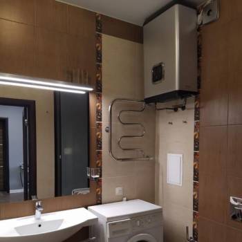 Продается 1-комнатная квартира, 76 м²