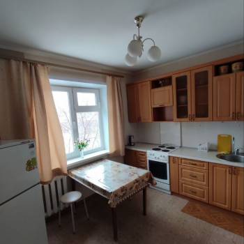 Сдается 1-комнатная квартира, 37 м²
