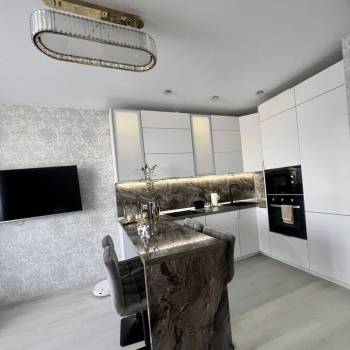 Сдается 1-комнатная квартира, 50 м²