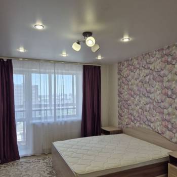 Сдается 2-х комнатная квартира, 65 м²