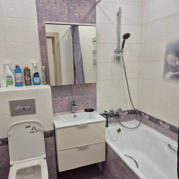 Сдается 2-х комнатная квартира, 65 м²