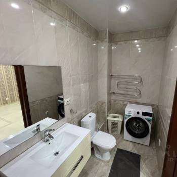 Сдается 1-комнатная квартира, 47 м²
