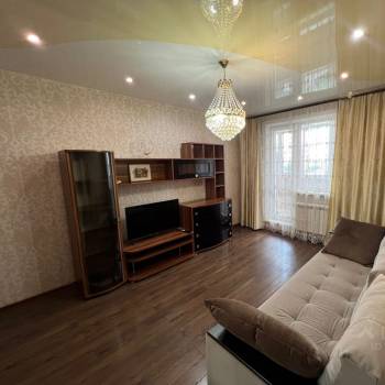 Сдается 1-комнатная квартира, 47 м²