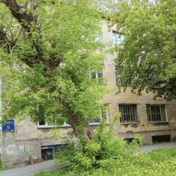 Сдается Многокомнатная квартира, 60 м²