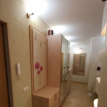 Сдается Многокомнатная квартира, 58,6 м²