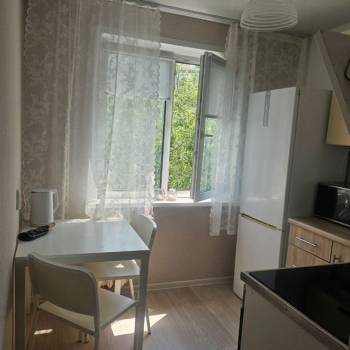 Сдается 1-комнатная квартира, 32 м²