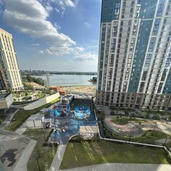 Продается 1-комнатная квартира, 40 м²