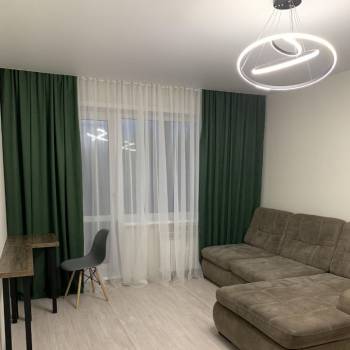 Сдается 1-комнатная квартира, 42 м²