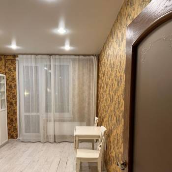 Сдается 1-комнатная квартира, 47 м²