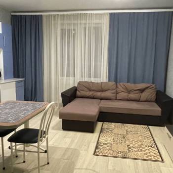Сдается 1-комнатная квартира, 30 м²