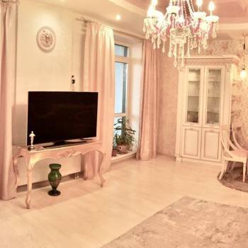 Продается 2-х комнатная квартира, 83 м²