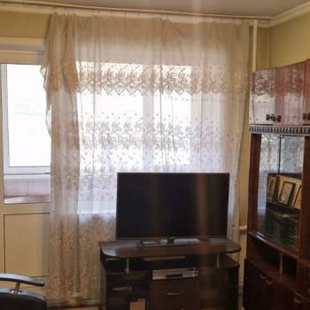Продается Многокомнатная квартира, 70,7 м²