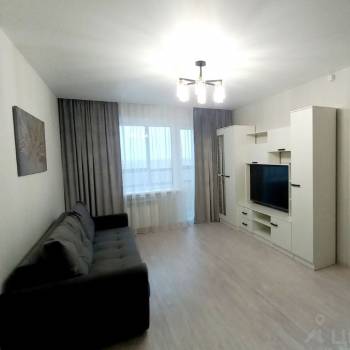 Сдается 1-комнатная квартира, 41 м²