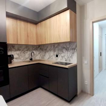 Сдается 1-комнатная квартира, 41 м²
