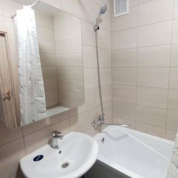 Сдается 1-комнатная квартира, 41 м²