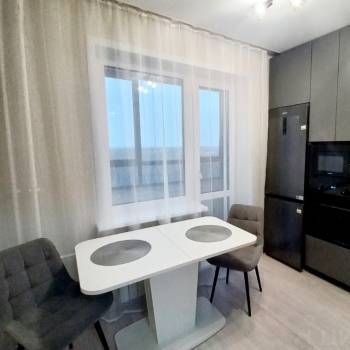 Сдается 1-комнатная квартира, 41 м²