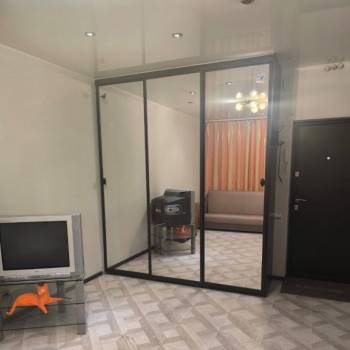 Сдается 1-комнатная квартира, 35 м²