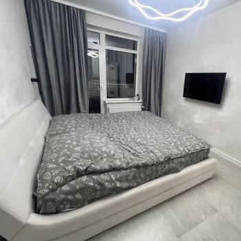 Сдается 1-комнатная квартира, 50 м²