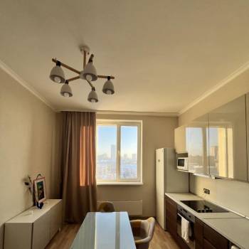Сдается 1-комнатная квартира, 51 м²