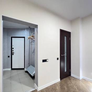 Сдается 2-х комнатная квартира, 90 м²