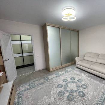 Продается 3-х комнатная квартира, 65 м²