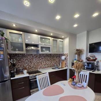 Продается 3-х комнатная квартира, 62 м²