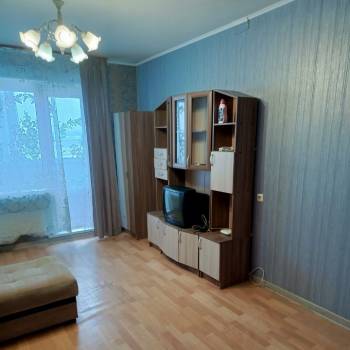 Сдается 1-комнатная квартира, 38 м²