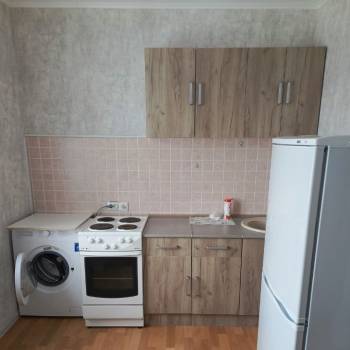 Сдается 1-комнатная квартира, 38 м²