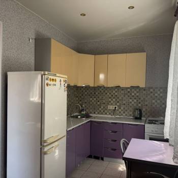 Сдается 1-комнатная квартира, 40 м²